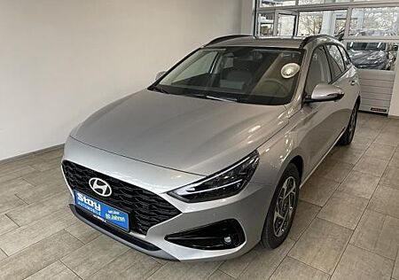 Hyundai i30 Kombi MJ25 1.5 T-GDI Navi LED SHZ PDC v+h Kam
