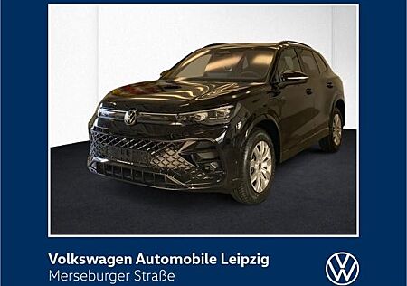 VW Tiguan Volkswagen R-Line 1.5 l eHybrid / AHK