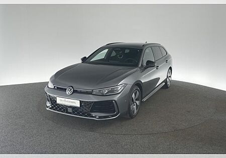 VW Passat Volkswagen Variant 2.0 TDI DSG R-Line / SOFORT VERFÜGBAR !