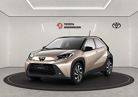 Toyota Aygo X CVT Autom. Team Deutschland CARPLAY+DIVERSE FARBEN