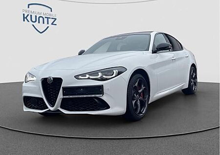 Alfa Romeo Giulia Tributo Italiano 2.2 Diesel 16V 154kw AT8 - Q4 NUR EIN FAHRZEUG ZU DIESEM PREIS!