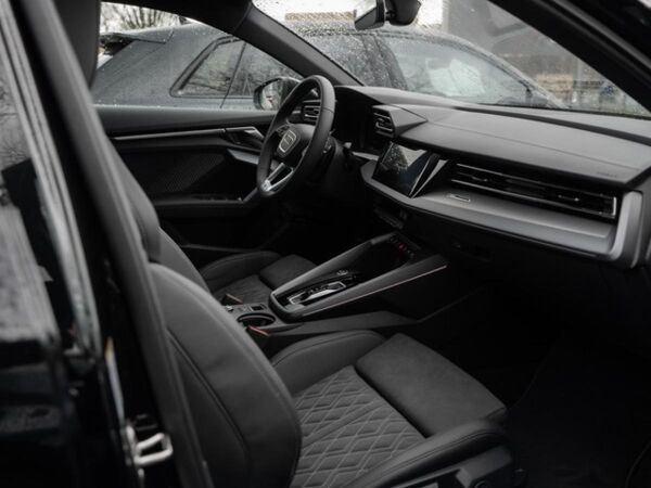 Audi A3 allstreet 35 TDI S line Matrix ACC AHK Navi Business Sonos bild 3