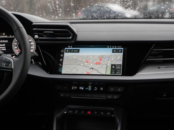 Audi A3 allstreet 35 TDI S line Matrix ACC AHK Navi Business Sonos bild 5