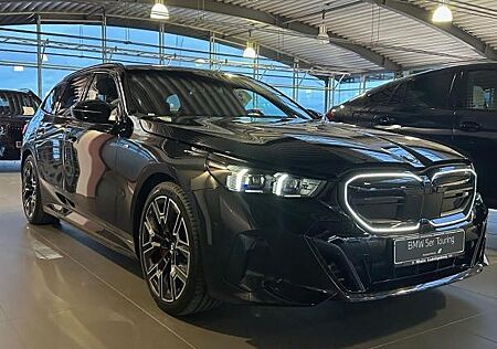 BMW i5 M60 xDrive Touring ab Lager!
