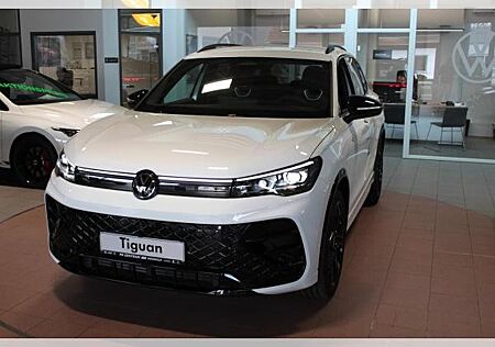 VW Tiguan Volkswagen R-Line"Black Style"2.0TDI DSG 20" AHK