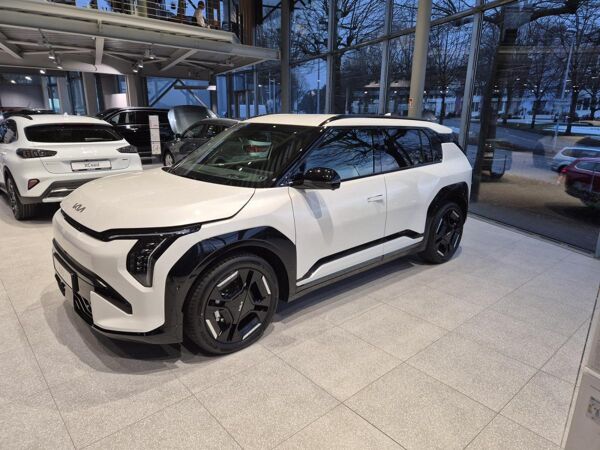 Kia EV3 AIR *Bestellfahrzeug* in Ludwigsburg bei Auto Haass bild 2