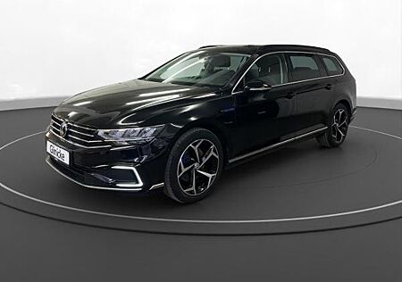 VW Passat Volkswagen Variant GTE AHK LED LM 18" Navi ACC PDC+RFK DAB