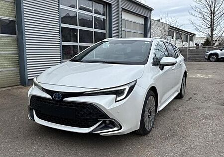 Toyota Corolla TS Teamplayer 2,0-l-Hybrid Stufenloses Getriebe