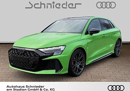 Audi RS3 SPORTB MATRIX,PANO,HUD,VIRTUAL,SPORTABGAS