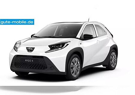 Toyota Aygo X play *Rückfahrkamera*
