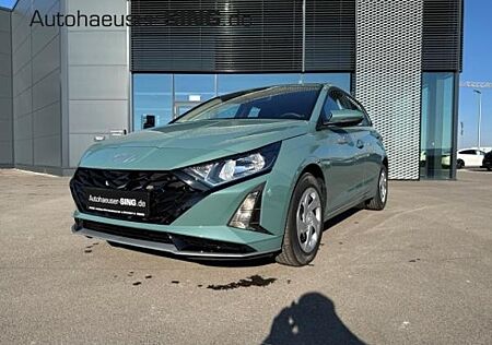 Hyundai i20 Select Automatik Kamera Klima Navi AC/AA