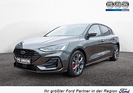 Ford Focus 1.0 EcoBoost ST-Line mit vielen Paketen