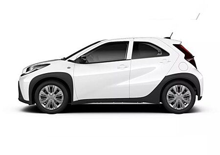 Toyota Aygo X Play Bestellfahrzeug in Farbe weiß