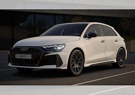 Audi RS3 Sportback Panoramadach Rückfahrkamera Designpaket rot I Wartung +42€