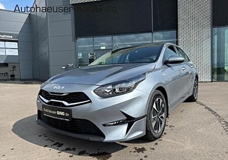 Kia Cee'd Ceed Navi Tempomat Kamera Klima AppleCar Sitzhz.