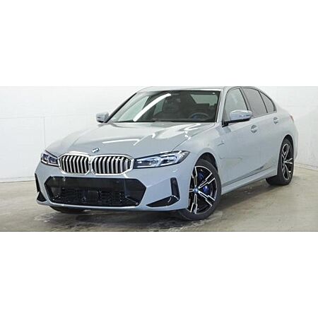 BMW 330 leasen