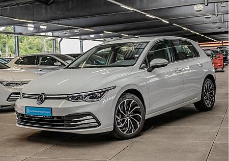 VW Golf Volkswagen 8 Style 1.4 TSI Hybrid DSG Navi Tempomat