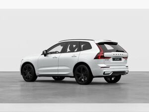 Volvo XC60 B5 Benzin AWD Plus Black Edition *sofort verfügbar!!* bild 2