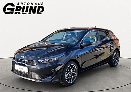 Kia Cee'd Ceed 1.5T SPIRIT | TECH | Smart-Key | LED | NAVI |