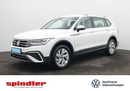 VW Tiguan Allspace Volkswagen Life 2.0 TDI 4M DSG / LED, Head