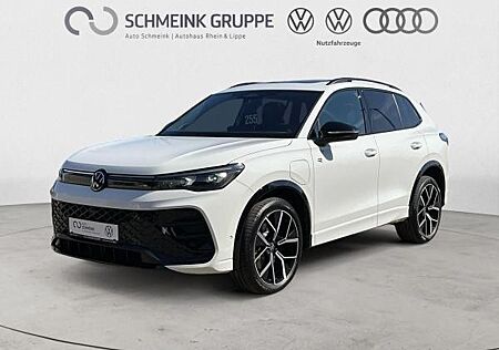 VW Tiguan Volkswagen R-Line 1.5 eHybrid DSG AHK Navi Pano 360°