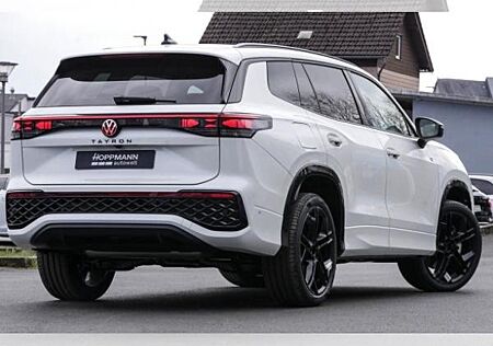 VW Tayron Volkswagen R-Line 1,5 l eHybrid DSG AHK, PANO,IQ Lagerwagen !