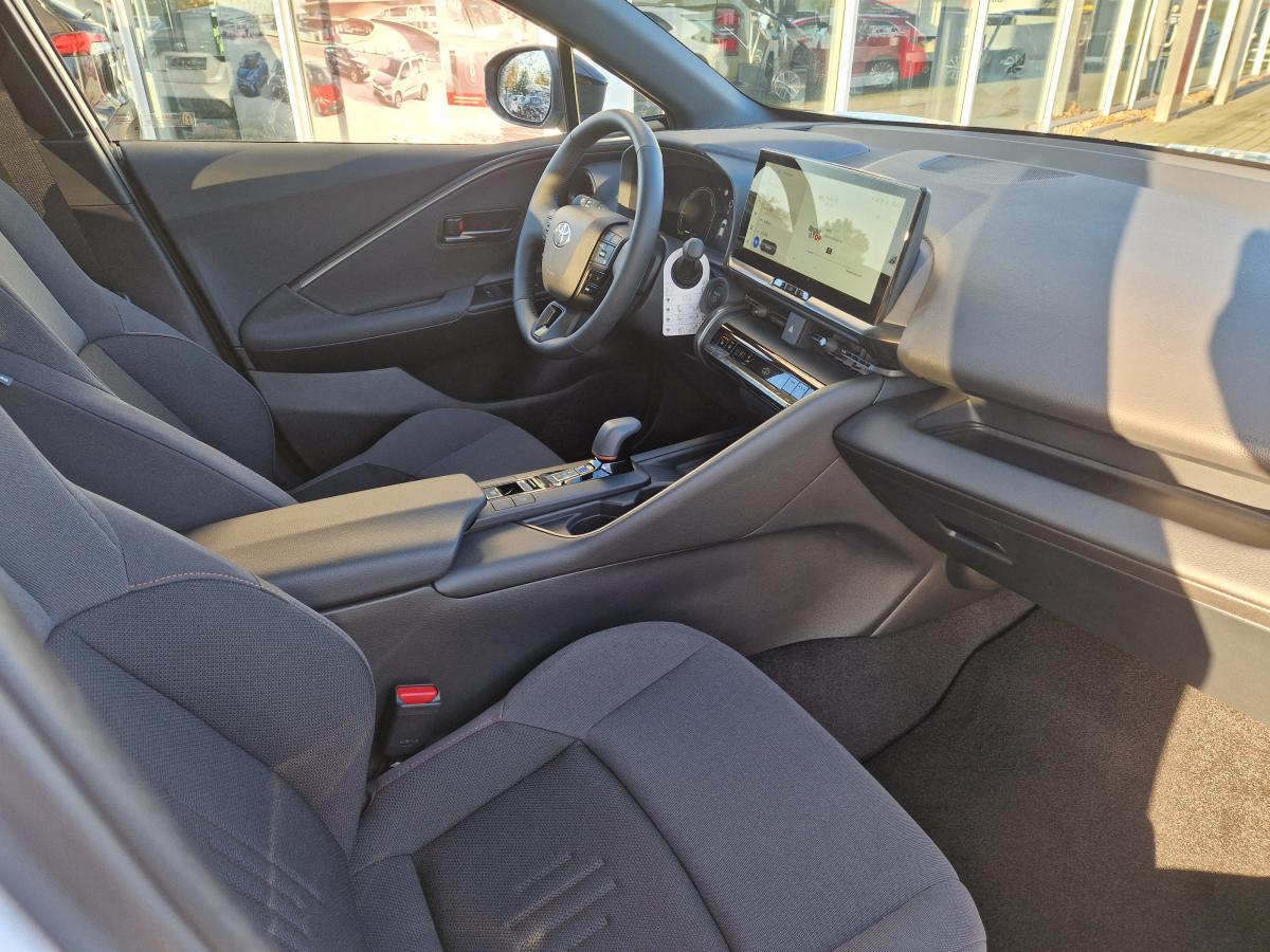 Toyota C-HR Hybrid 1.8 🔥 Teamplayer 🔥 Lagerwagen 🔥Bis zu 15 Jahre Garantie! bild 7