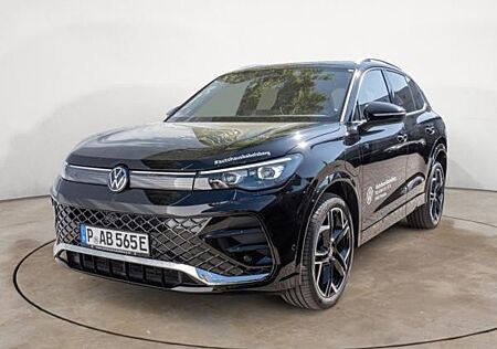 VW Tiguan Volkswagen 1.5 TSI eHybrid R-Line