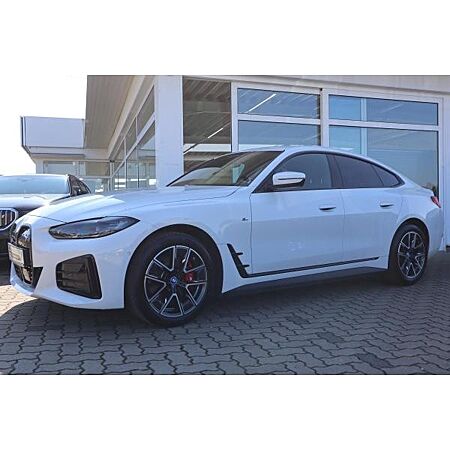 BMW i4 leasen