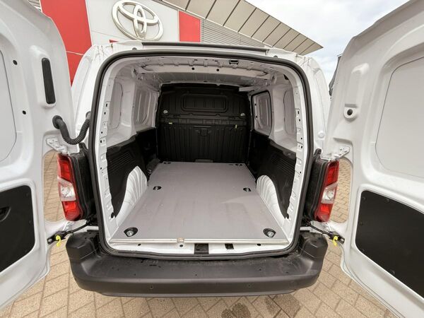 Toyota Proace City 1.5l Meister🔥L2 Schalter🔥Lagerwagen🔥Bis zu 15 Jahre Garantie!🔥 bild 6