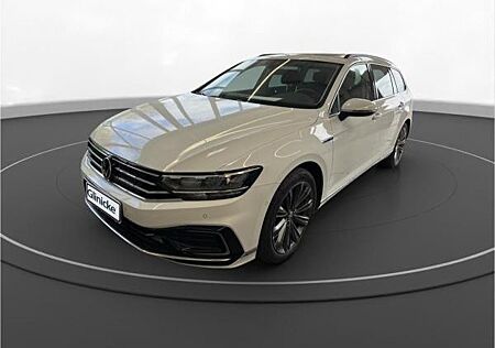 VW Passat Volkswagen Variant GTE 1.4 TSI Hybrid Pano LED LM 18" Navi RFK+PDC