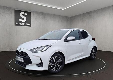 Toyota Yaris 1.5 Hybrid Teamplayer - LED+EPH+SHZ+ACC
