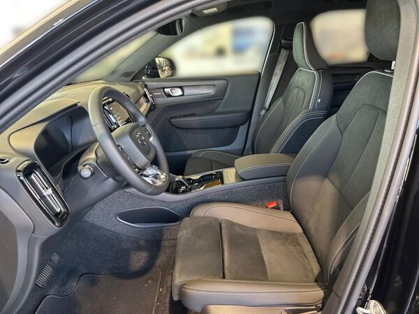 Volvo EX40 bild 7