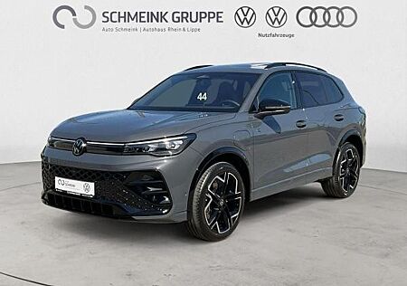 VW Tiguan Volkswagen R-Line 1.5 eHybrid DSG AHK Navi Pano 360°