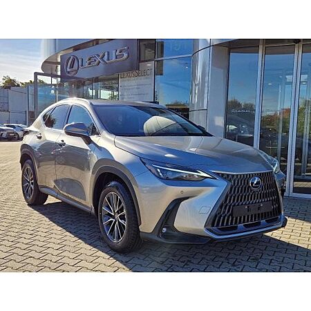 Lexus NX Hybrid leasen
