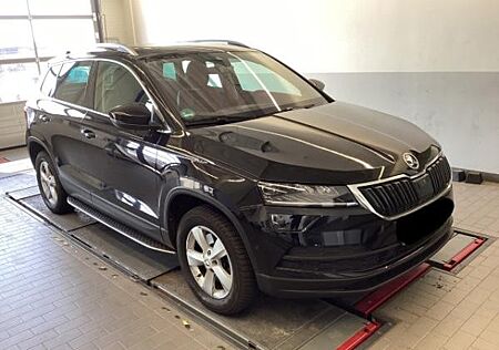 Skoda Karoq 1.5TSI DSG Style AHK Area View Panoramadach