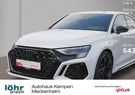 Audi RS3 RS 3 Lim. 2.5 TFSI Q 19" LEDER HuD RS-ABGAS