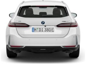 BMW i5 Touring *frei konfigurierbar* bild 3