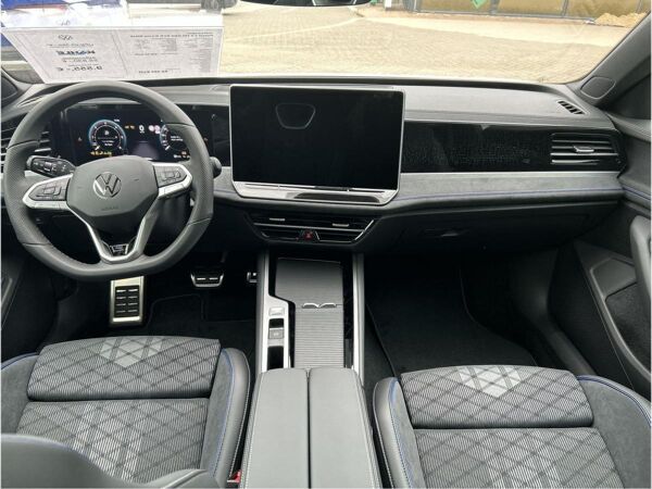 Volkswagen Passat 2.0 TDI DSG SCR R-Line SOFORT VERFÜGBAR BlackStyle ProMax Standhzg Pano AHK bild 7