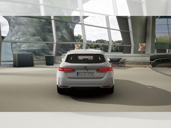 BMW i5 bild 5