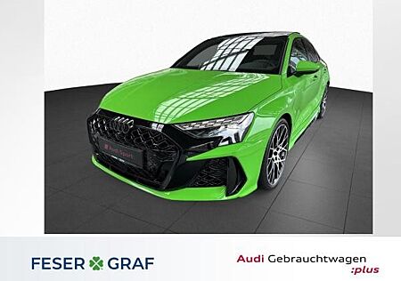 Audi RS3 Limousine qu S-tro. +PANO+MATRIX+280 km/h+SO