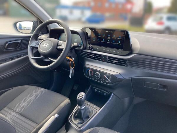 Hyundai i20 MY25 1.2 Benzin Select bild 4