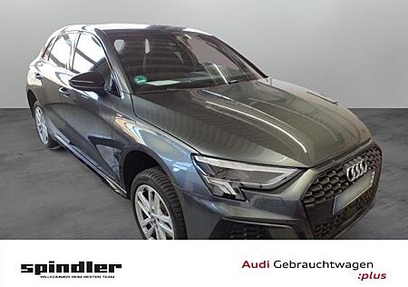 Audi A3 Sportback S-Line 40TFSIe S-tronic / Navi, LED