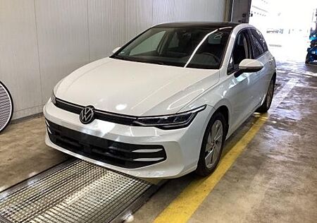VW Golf Volkswagen VIII 1.5 TSI Life Panorama Klima Sitzhzg