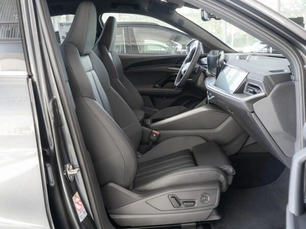 Audi Q5 Sportback TDI Quattro 2 x S line ACC Matrix TechPro Navi Luft HuD bild 3