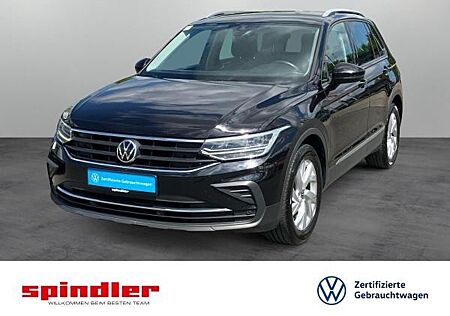 VW Tiguan Volkswagen United 2.0 TDI DSG / Navi, LED, RFK, ACC