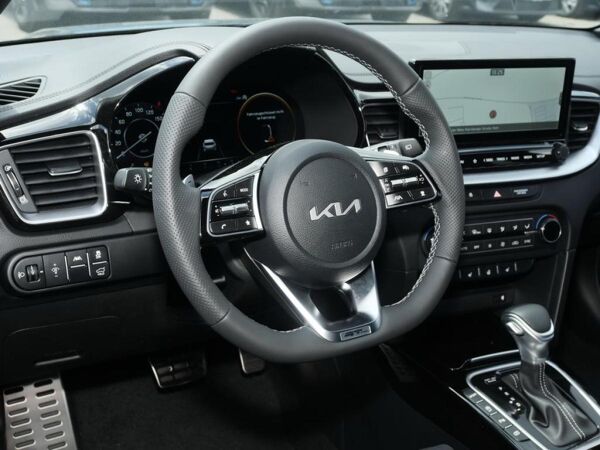 Kia XCeed 1.5T 140 DCT7 GT LINE GLASDACH bild 6
