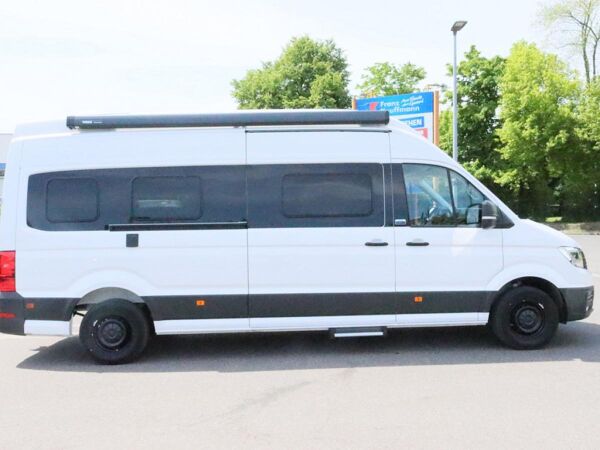 Volkswagen Crafter Grand 680 mit Optik Paket1 bild 2