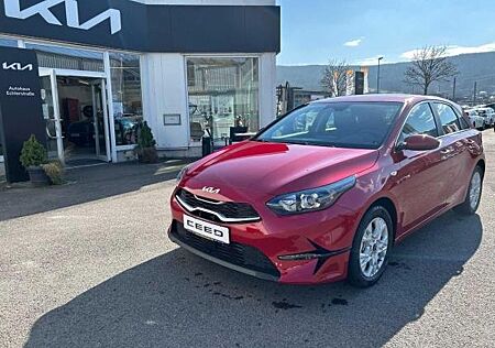 Kia Cee'd Ceed Vision 1.5 T-GDI DCT7 +SHZ+RFK