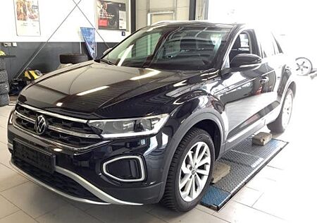 VW T-Roc Volkswagen 1.5 TSI Style DSG AHK Navi ACC CarPlay LED